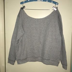 Short off-shoulder comfy sweatshirt